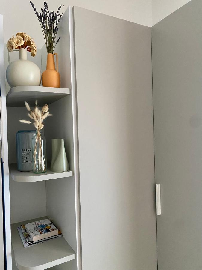 Monolocale Con Terrazzo Alle Porte Di Milano Bresso Ngoại thất bức ảnh